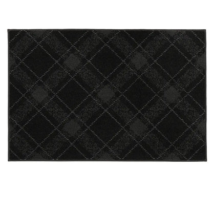 32x48 black doormat with a diamond pattern on a white background
